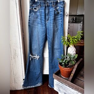 AMERICAN EAGLE SUPER HI-Rise Flare real good jeans size 10 like new condition